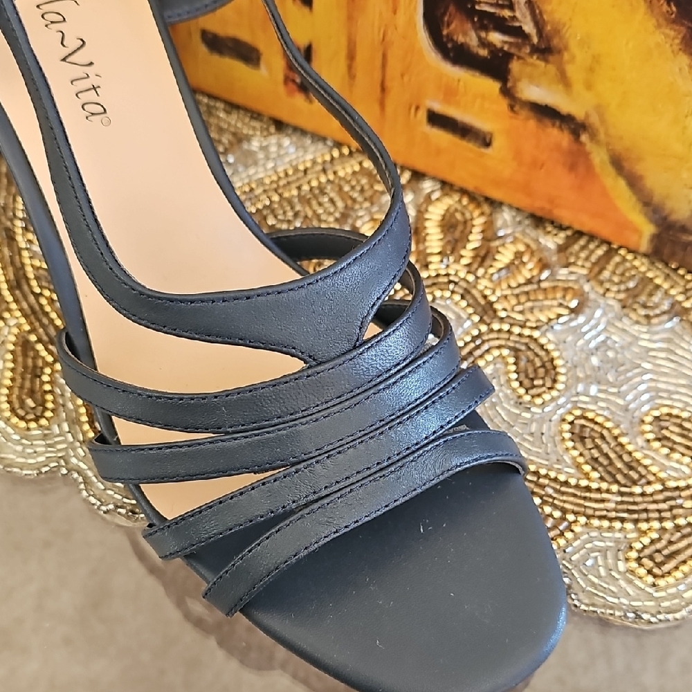 Bella Vita Navy Strappy Block Heel Sandals - Picture 4 of 8